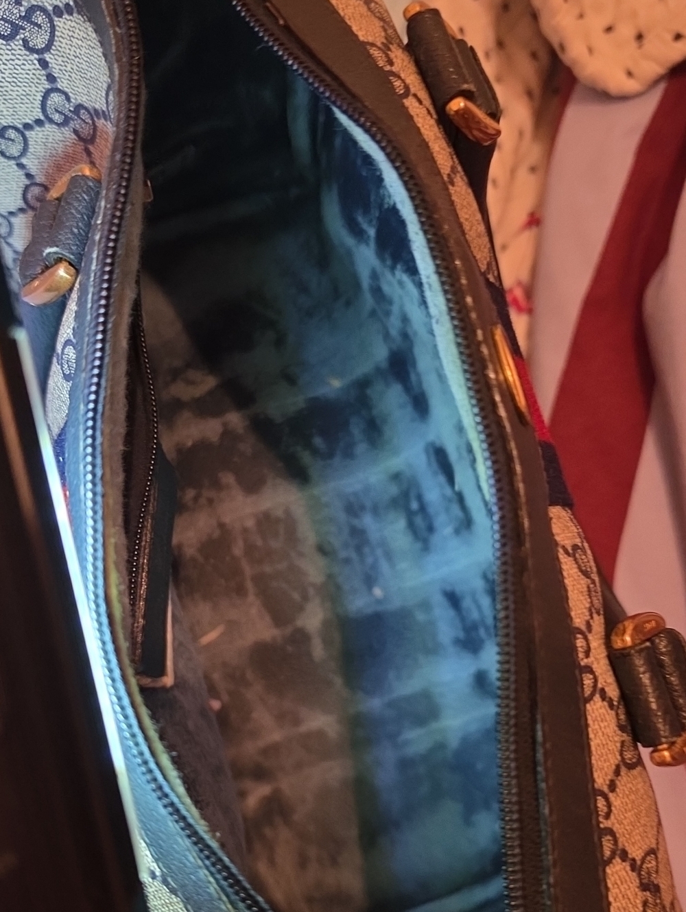 Gucci Vintage Mini Monogram Sherry Duffle - Picture 14 of 14